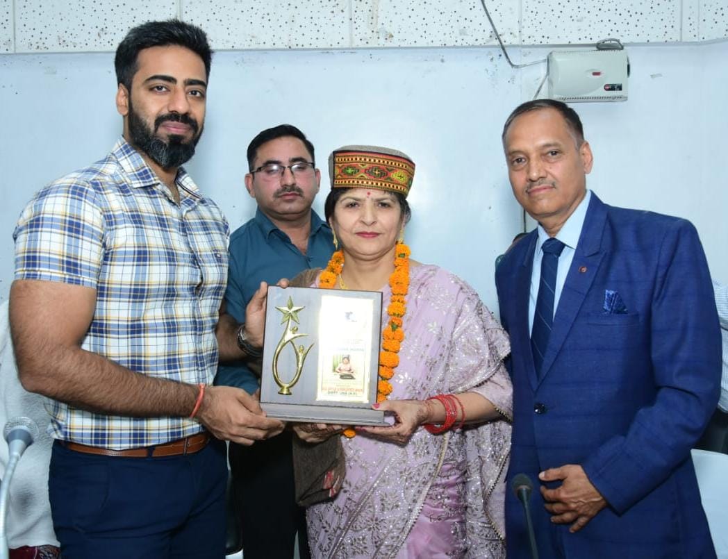DC congratulated Superintendent Sumun Sharma on his retirement.